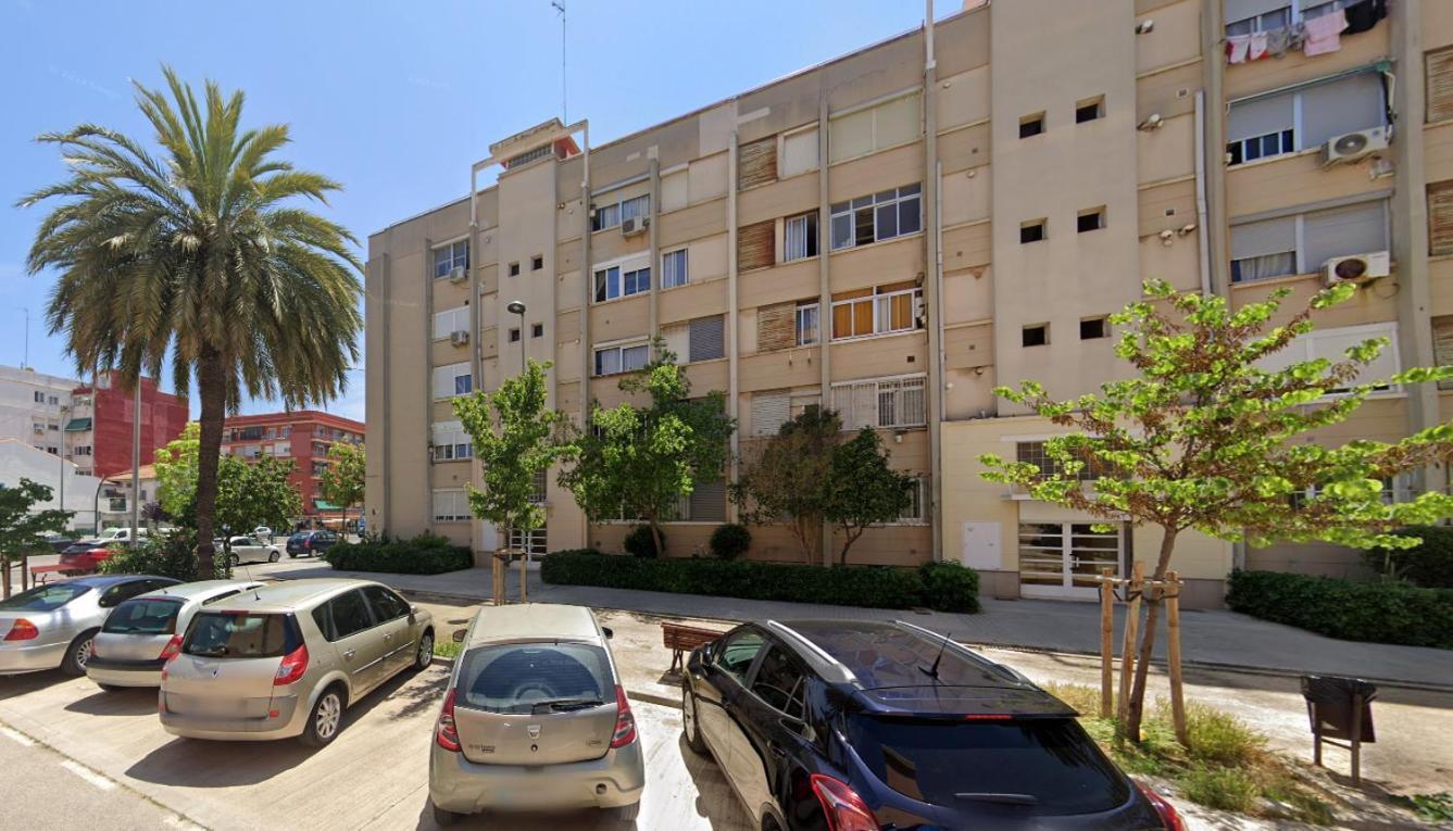Malvarrosa Habitacion Comoda Y Sencilla Cerca De La Playa Valencia Exterior photo